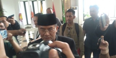 Wagub dan Sekda Jabar Tak Akur, DPRD Berusaha Menengahi